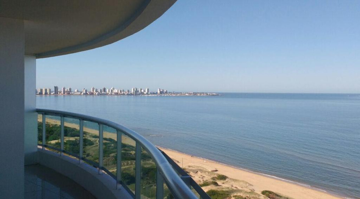 Playa Mansa, Punta Este.