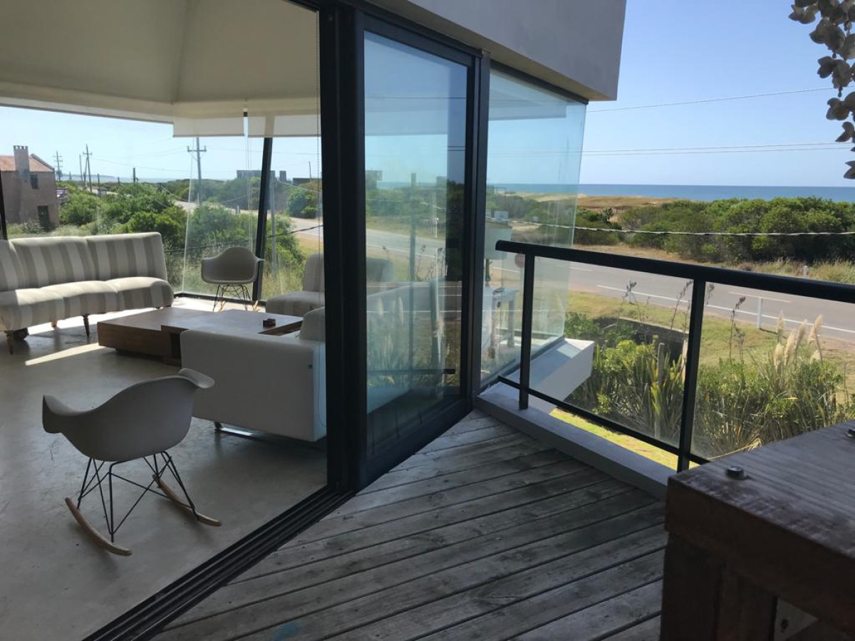 Casa con vista al mar, Santa Mónica.