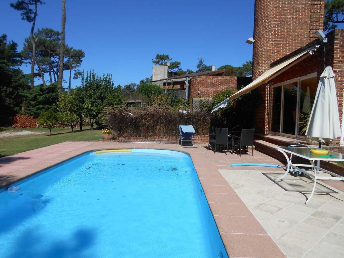 Casa en Cantegril, Punta del Este.
