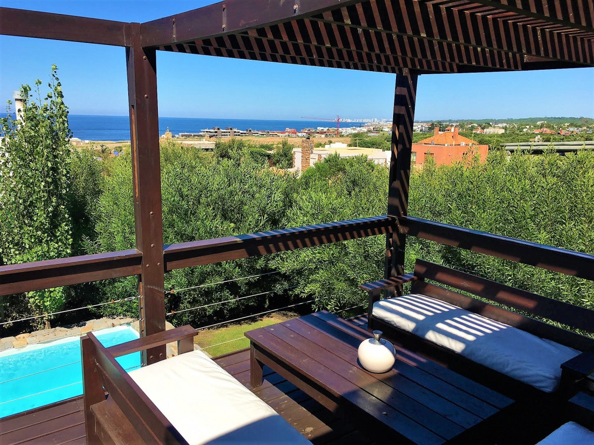 Casa en Altos de Punta Piedra, El Chorro.