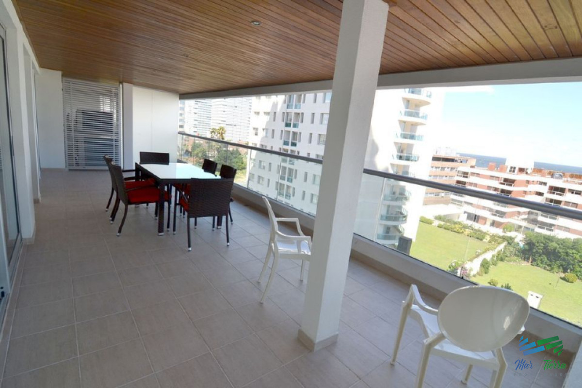 Brava - GoPunta - Portal Inmobiliario de Punta del Este - Maldonado