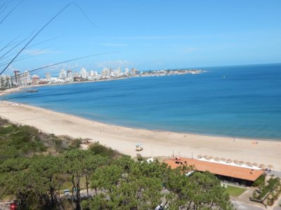 Espectacular planta, reciclada con materiales de primera calidad!!! cuenta 180 m2.