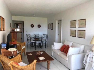 Vendo apartamento 3 dormitorios a metros de la brava, Punta del Este