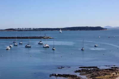 Apartamento amplio, luminoso con excelentes vistas al mar , y Puerto de Punta del Este