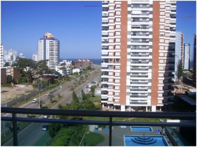 Apartamento en Brava, 2 dormitorios *