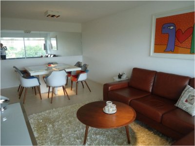 Apartamento de 2 dormitorios ,Punta del Este