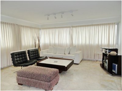 Apartamento en Peninsula, 3 dormitorios *