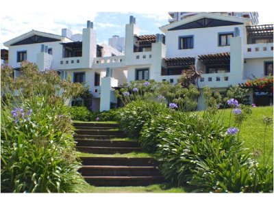Apartamento en Aidy Grill, 3 dormitorios *