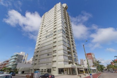 APARTAMENTO, 3 DORMITORIOS EN SUITE, MAS DEPENDENCIA DE SERVICIO, PENÍNSULA, PUNTA DEL ESTE, VENTA