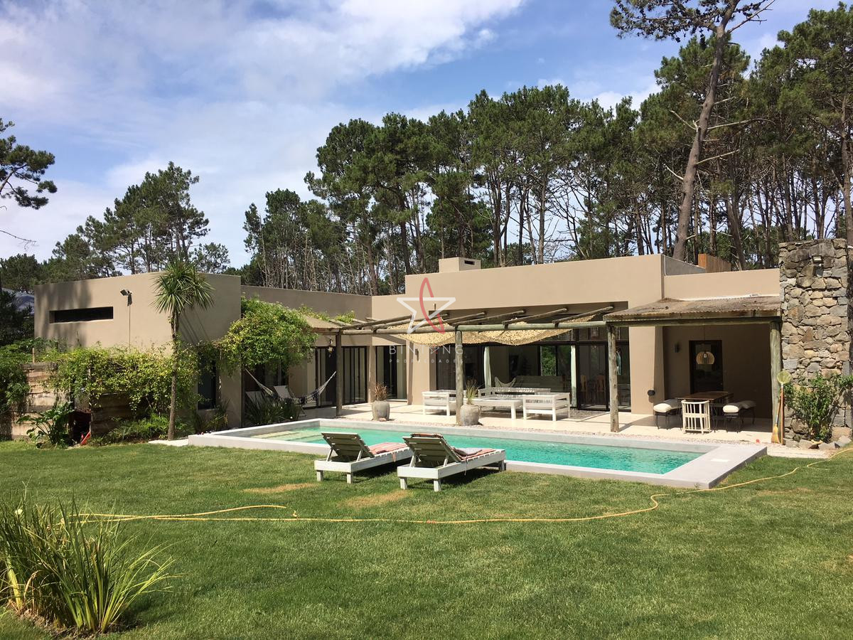Laguna Blanca - GoPunta - Portal Inmobiliario de Punta del Este - Maldonado