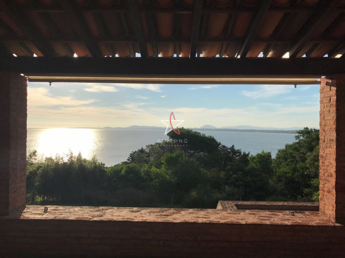 Lomo de la Ballena - GoPunta - Portal Inmobiliario de Punta del Este - Maldonado