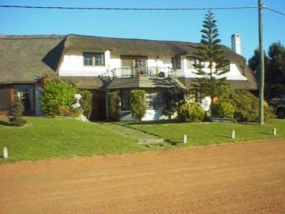 CASA, 3 DORMITORIOS, 3 BAÑOS, TIO TOM, PUNTA DEL ESTE, ALQUILER