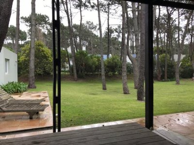 Casa, 3 dorm y dep, Punta del Este, La Barra, Laguna Blanca, Venta y Alquiler