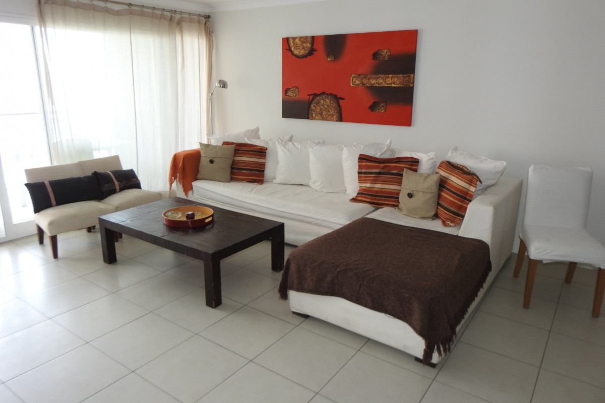 Imagen de Amplio apartamento en venta en Torre de categoría!