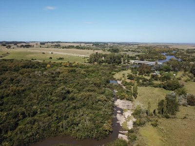 Campo en Garzón venta turístico