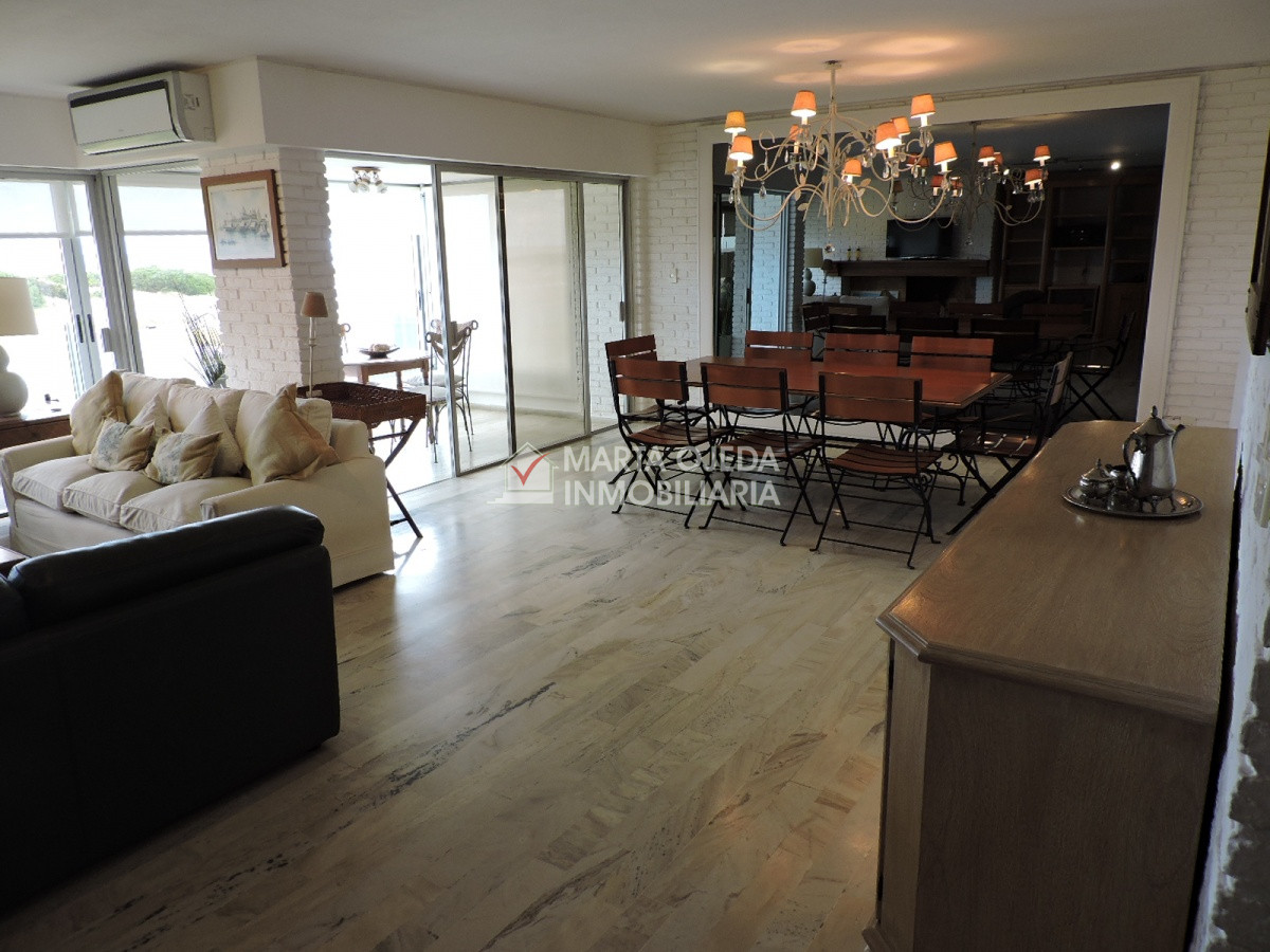 Brava - GoPunta - Portal Inmobiliario de Punta del Este - Maldonado