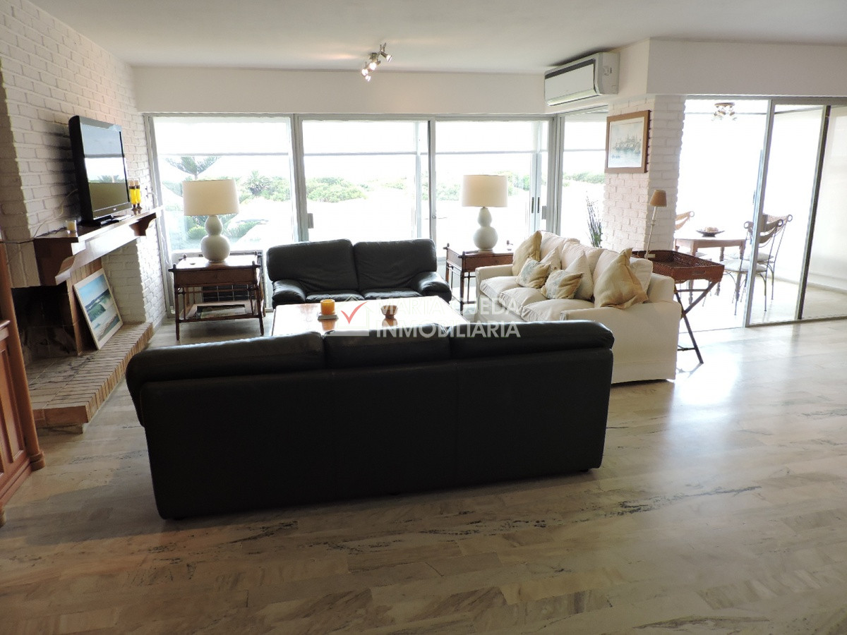 Brava - GoPunta - Portal Inmobiliario de Punta del Este - Maldonado