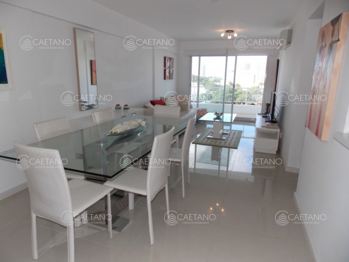 Aidy Grill - GoPunta - Portal Inmobiliario de Punta del Este - Maldonado