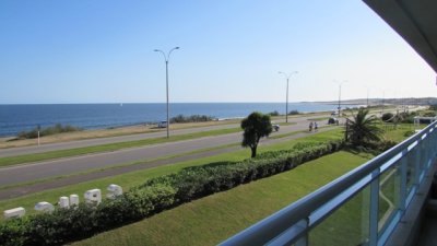 Primera linea playa Mansa