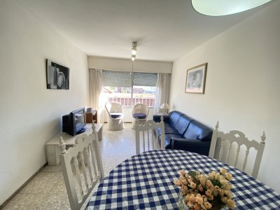 Alquiler anual apartamento 1 dormitorio y medio Punta del este