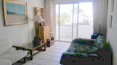 Apartamento de dos dormitorios en Aidy Grill