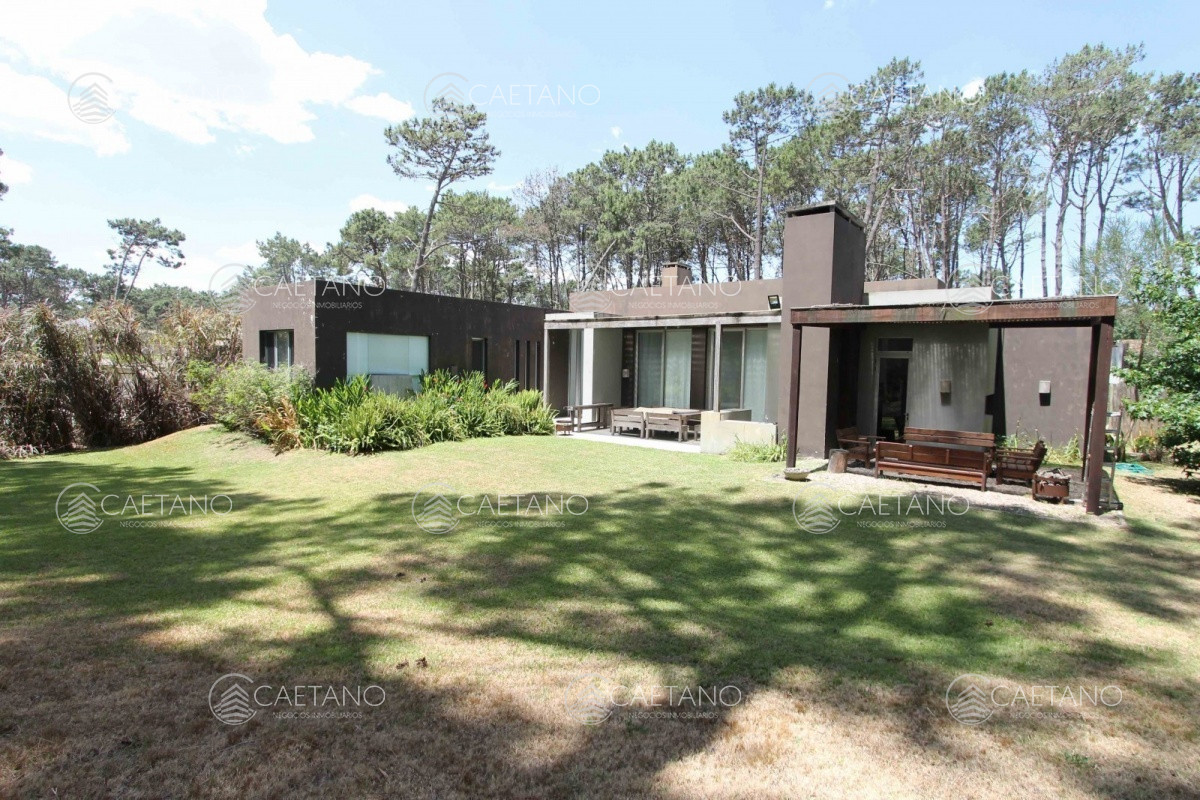 Laguna Blanca - GoPunta - Portal Inmobiliario de Punta del Este - Maldonado