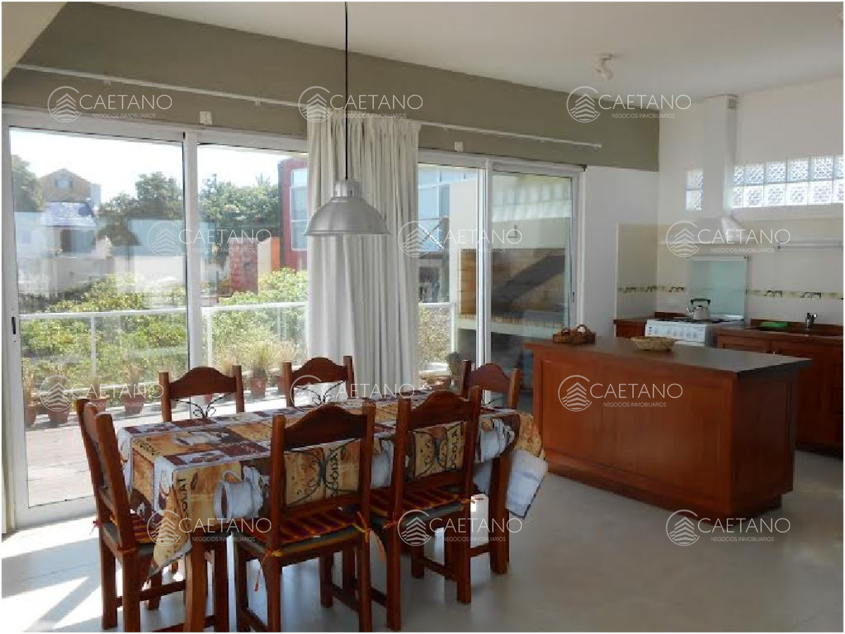 Bikini - GoPunta - Portal Inmobiliario de Punta del Este - Maldonado