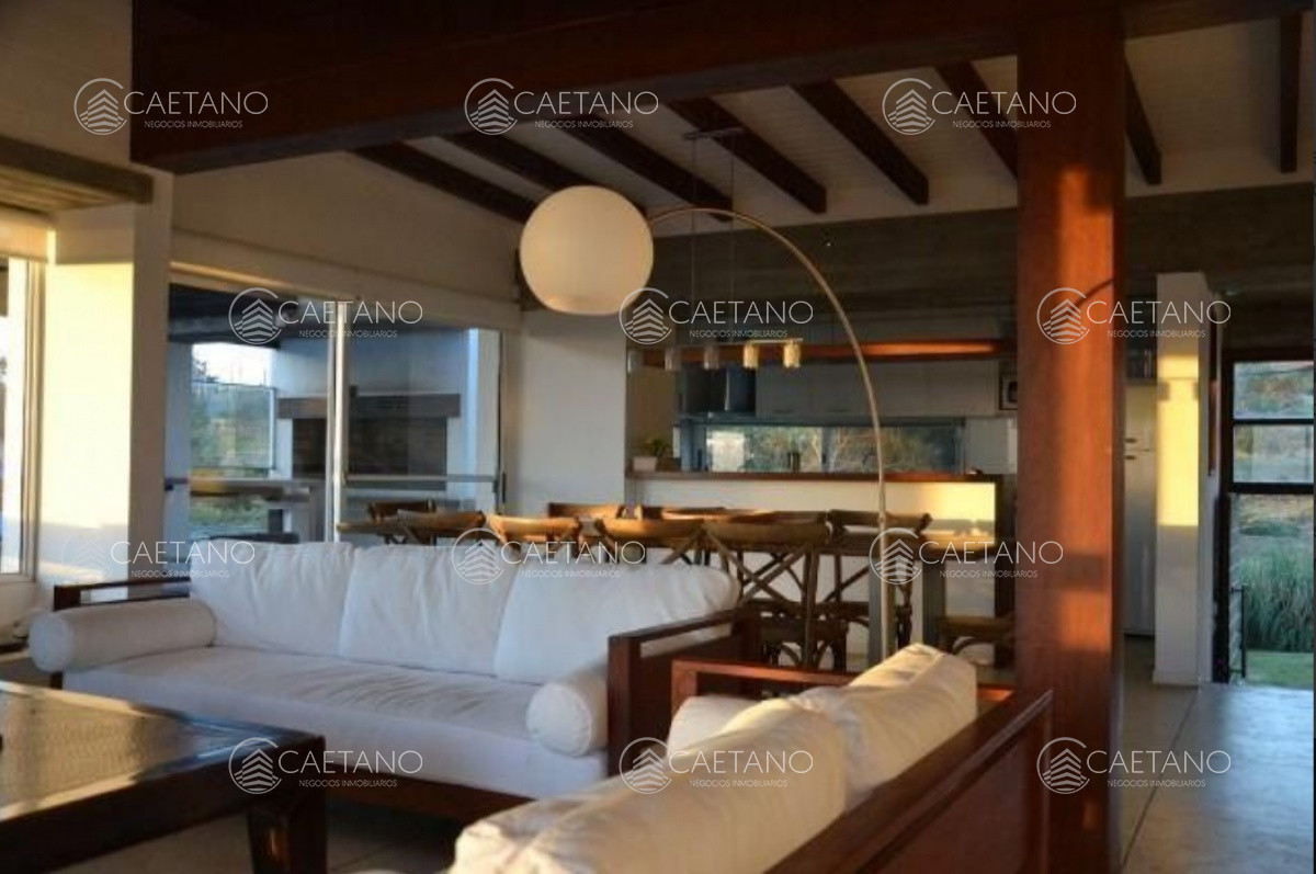 El Chorro - GoPunta - Portal Inmobiliario de Punta del Este - Maldonado