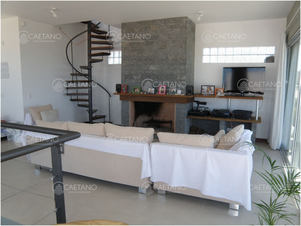 Bikini - GoPunta - Portal Inmobiliario de Punta del Este - Maldonado