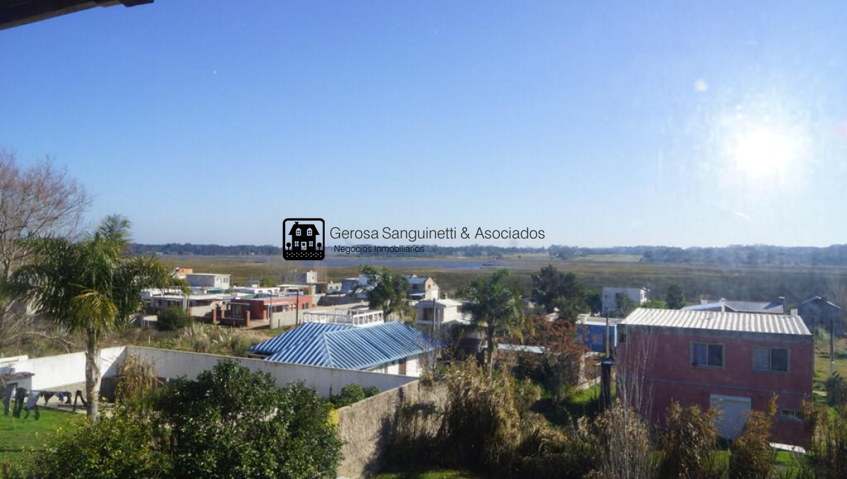 se vende en zona lausana . hermosa propiedad con 200 mts2 construidos. - gst1663c