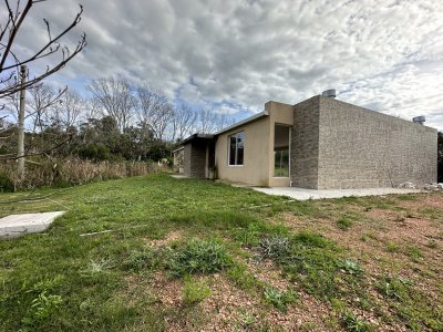 Venta, Casa a estrenar en barrio privado, Punta Ballena