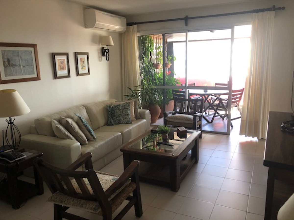 Hermoso apartamento en torre de categoria