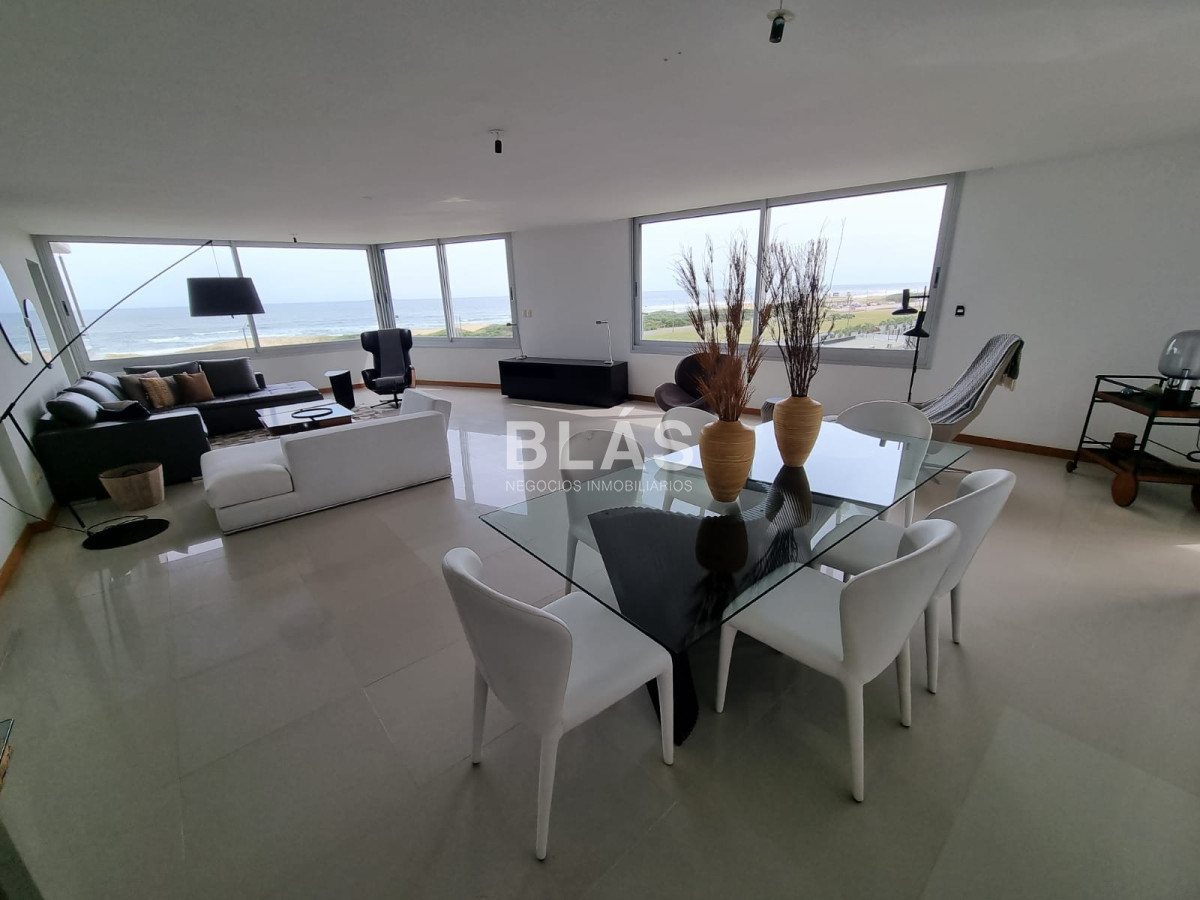 Brava - GoPunta - Portal Inmobiliario de Punta del Este - Maldonado