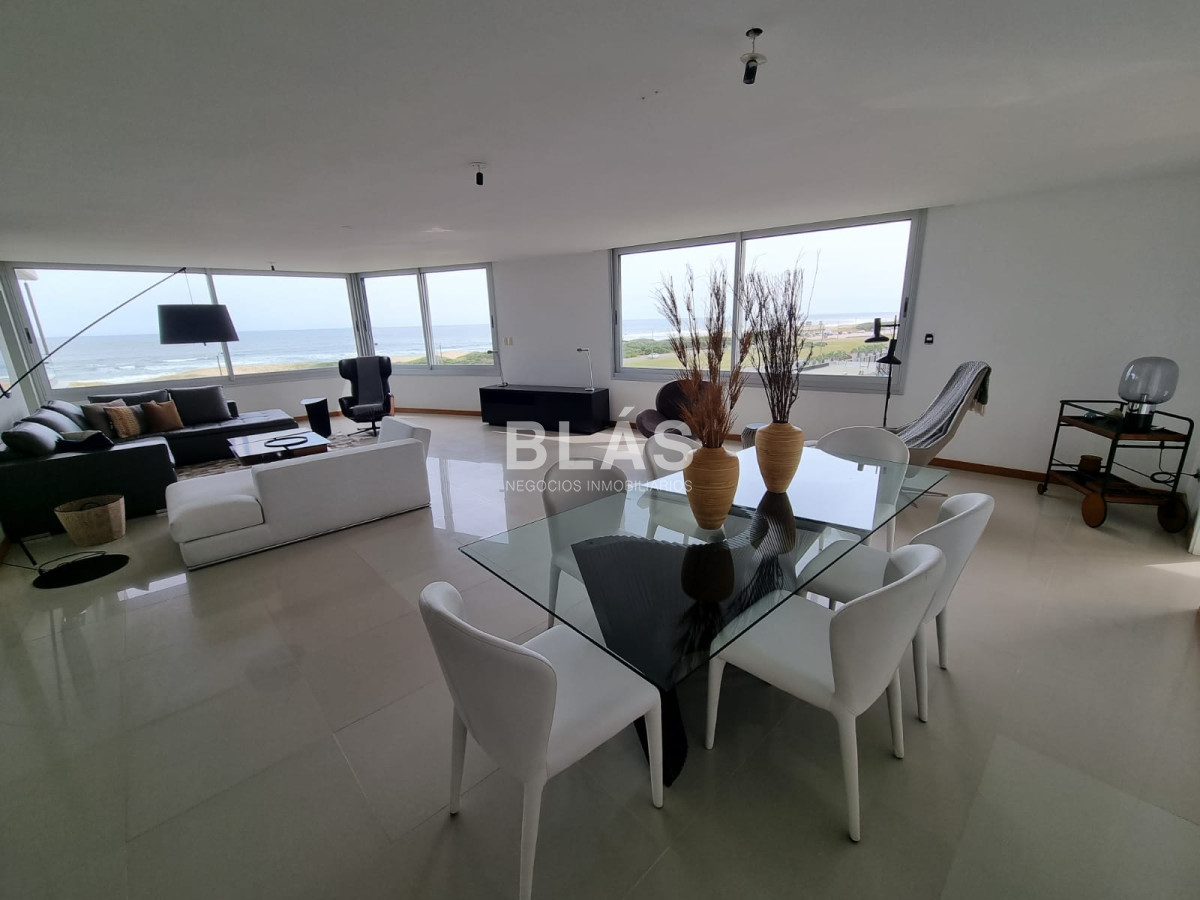 Brava - GoPunta - Portal Inmobiliario de Punta del Este - Maldonado