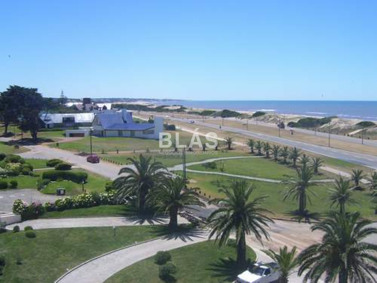 Brava - GoPunta - Portal Inmobiliario de Punta del Este - Maldonado