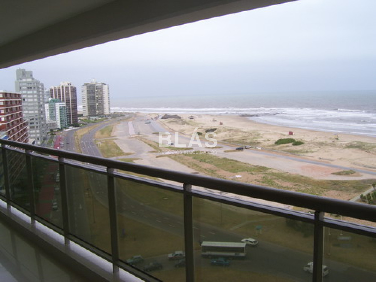 Brava - GoPunta - Portal Inmobiliario de Punta del Este - Maldonado
