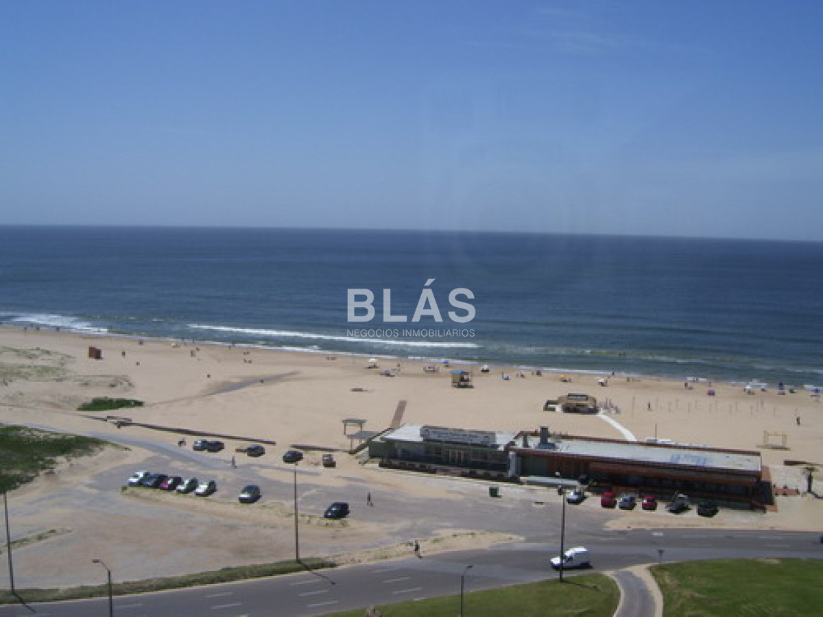 Brava - GoPunta - Portal Inmobiliario de Punta del Este - Maldonado