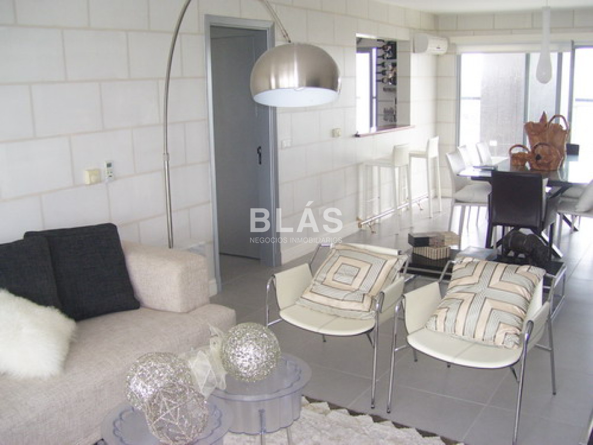 Brava - GoPunta - Portal Inmobiliario de Punta del Este - Maldonado