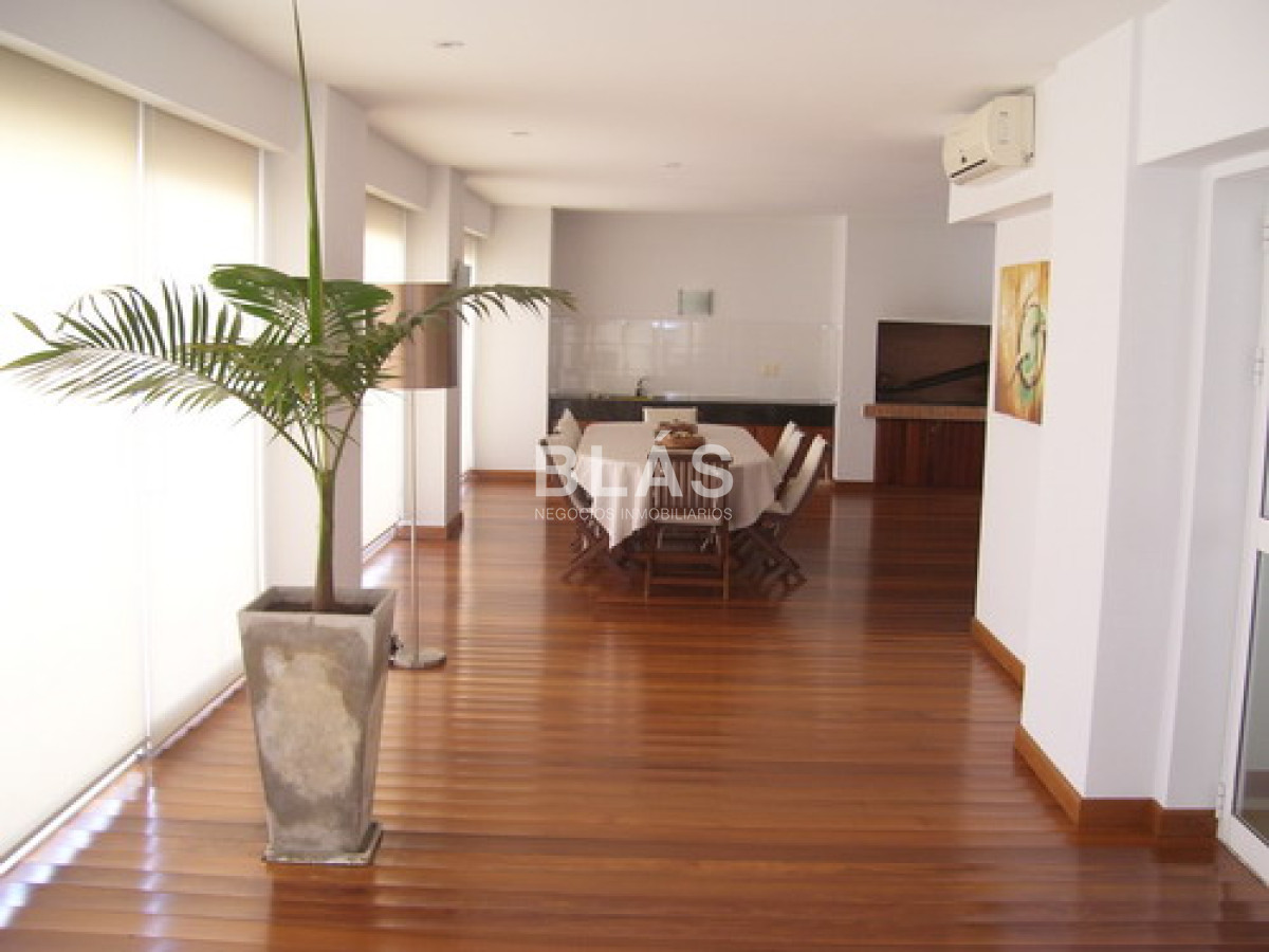 Brava - GoPunta - Portal Inmobiliario de Punta del Este - Maldonado