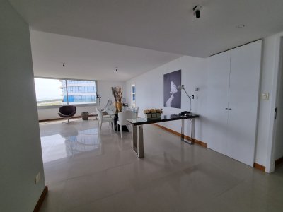 Apartamento en Punta del Este, Brava