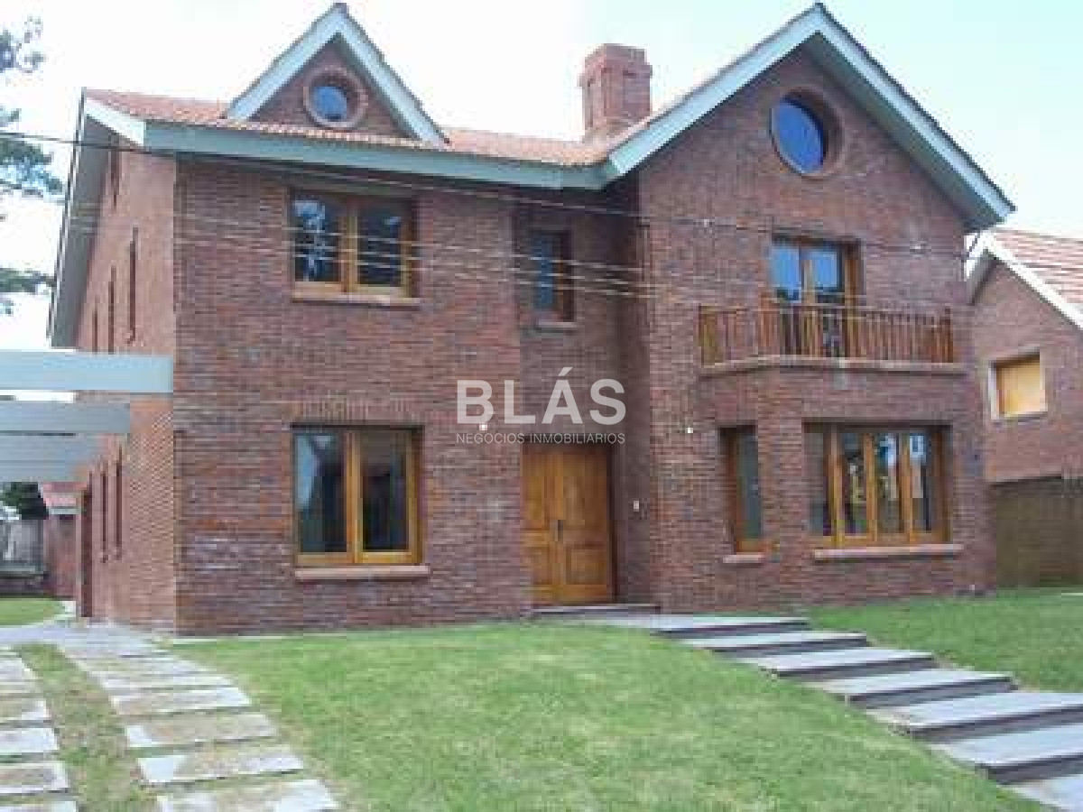 Lugano - GoPunta - Portal Inmobiliario de Punta del Este - Maldonado