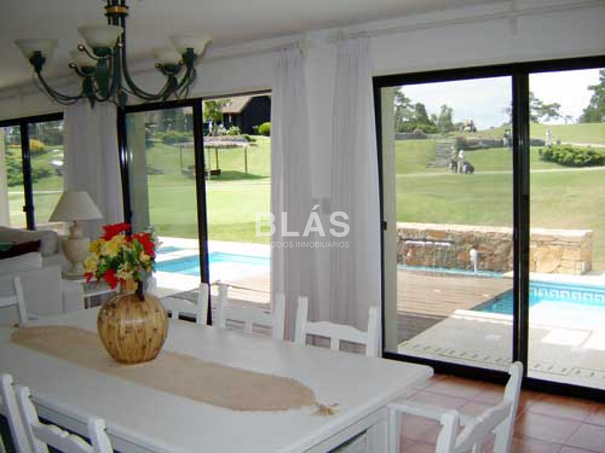 Golf - GoPunta - Portal Inmobiliario de Punta del Este - Maldonado