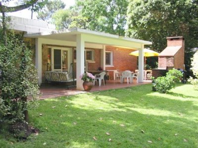 Casa en Punta del Este, Lugano