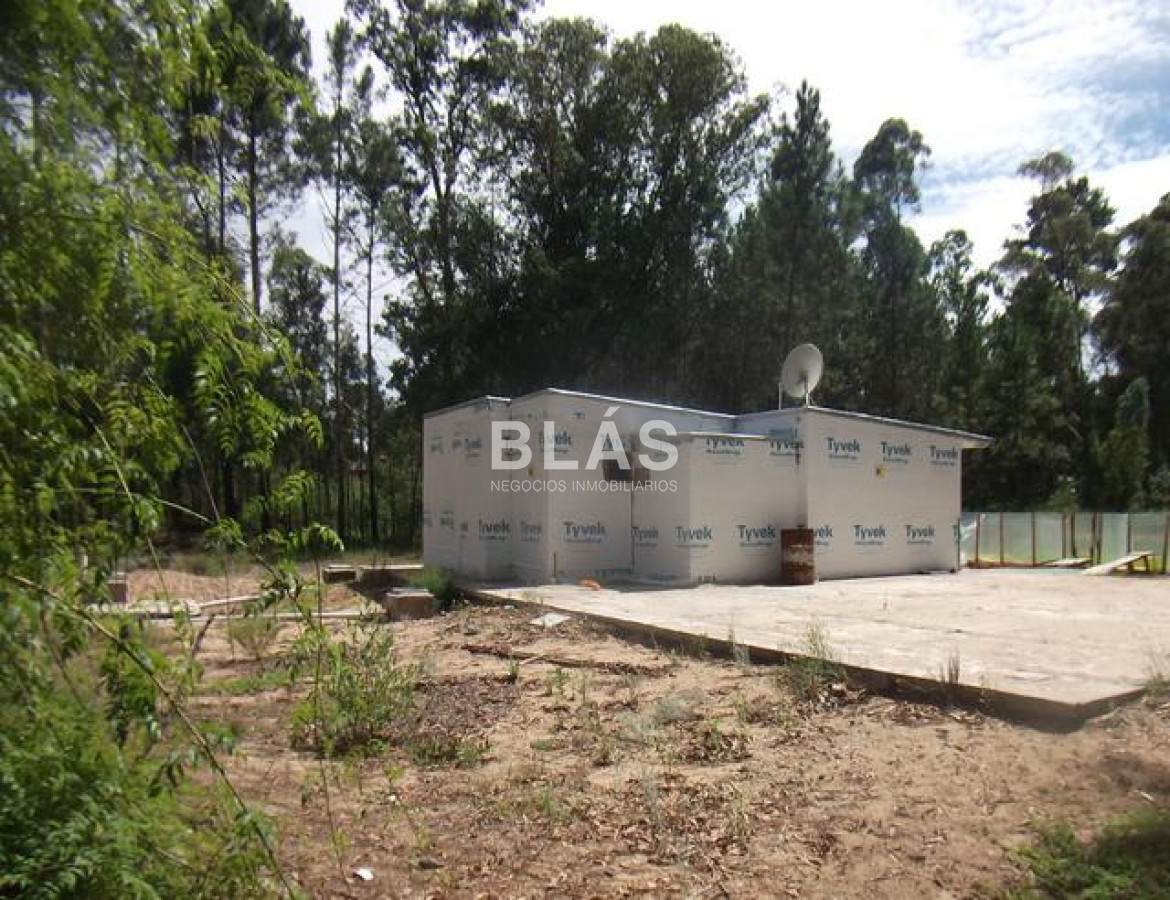 Burnett - GoPunta - Portal Inmobiliario de Punta del Este - Maldonado