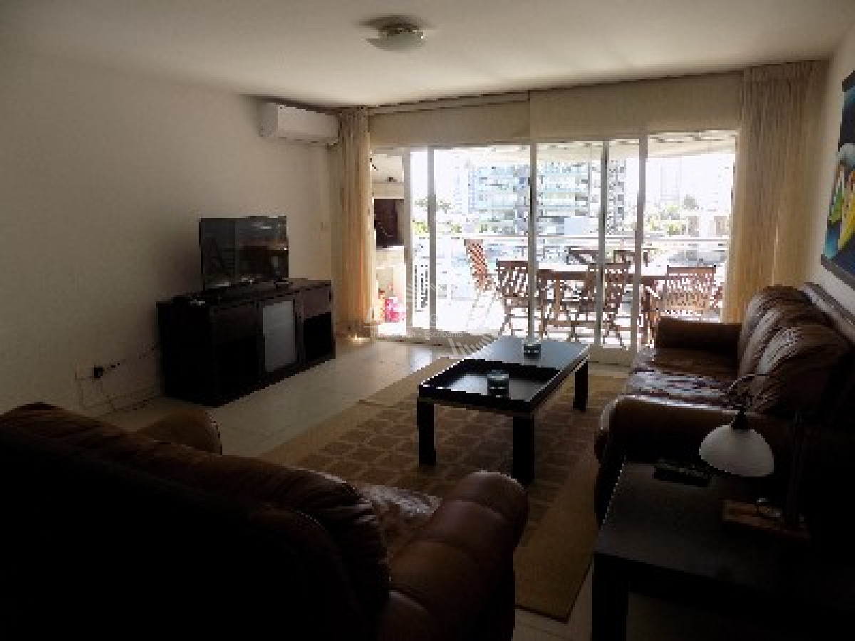 Aidy Grill - GoPunta - Portal Inmobiliario de Punta del Este - Maldonado