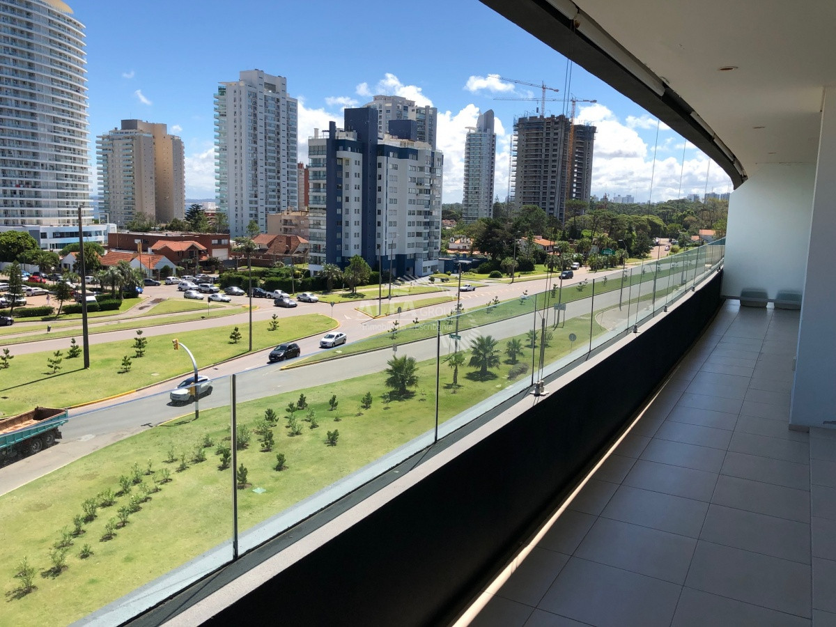 Aidy Grill - GoPunta - Portal Inmobiliario de Punta del Este - Maldonado