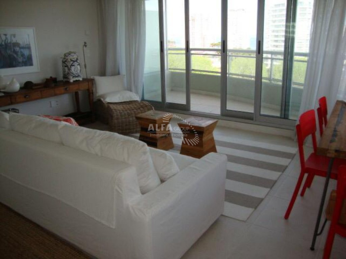 Brava - GoPunta - Portal Inmobiliario de Punta del Este - Maldonado