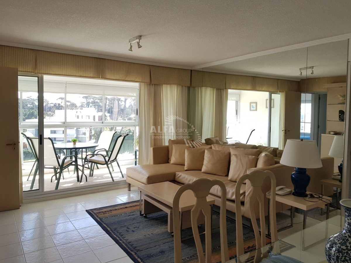 Mansa - GoPunta - Portal Inmobiliario de Punta del Este - Maldonado