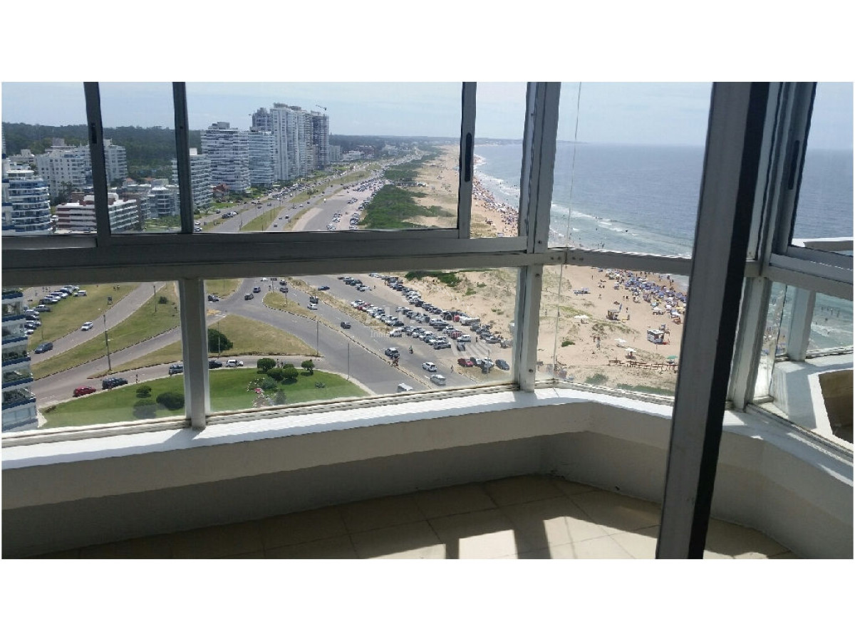 Brava - GoPunta - Portal Inmobiliario de Punta del Este - Maldonado