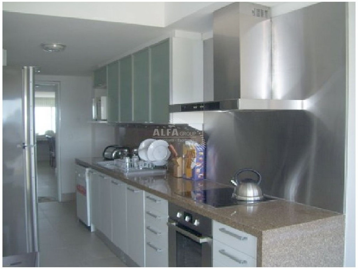 Brava - GoPunta - Portal Inmobiliario de Punta del Este - Maldonado